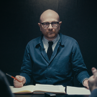 Mads Brügger er vært på 'Den sorte svane' TV 2/Wingman Media PR-billeder må bruges til redaktionel omtale af 'Den sorte svane'