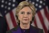 Hillary Clinton var sønderknust på valgaftenen i 2016, og hendes vrede er ikke aftaget siden. Hun beskylder Trump for at have brugt beskidte tricks til at vinde. Foto/Matt Rourke/AP.