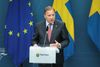 Statsminister Stefan Löfven, der her ses under en tidligere pressekonference, kom under hård beskydning ved søndagens debat om coronaindsatsen. Foto: 1037 Sören Andersson//TT/AFP