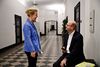 Som en del af den sommerpakke, der skal få danskerne til at bruge flere penge og dermed holde gang i dansk økonomi, er politikerne blevet enige om at udbetale 60 pct. af danskernes opsparede feriepenge. Philip Davali/Ritzau Scanpix