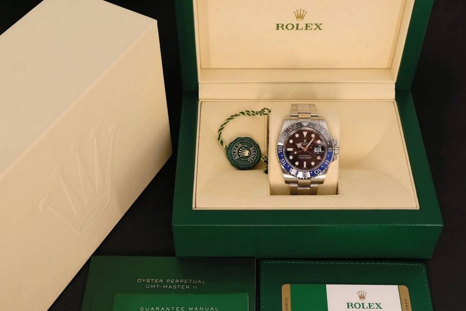 Efter med fakturafabrikker: Svindelmistænkt vikarbureau købte Rolex svimlende beløb