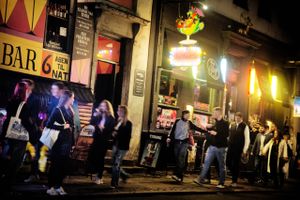 Såkaldt mystery shopping bliver benyttet af bl.a. kioskkæder og tobaksproducenter. Fra 2025 får Sikkerhedsstyrelsen også mulighed for at sende 15-17-årige undercover-agenter ud i butikkerne for kontrollere, om de sælger cigaretter og alkohol til mindreårige. 