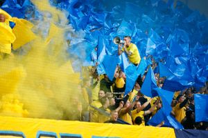 Ballade ved Viborg-kamp koster nu Brøndbys fans retten til at samles på særlige tribuneafsnit til udekampe.