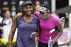 Serena og Venus Williams - her under ASB Classic i Auckland, New Zealand, nytårsdag 2017. Nu mødes de i finalen under årets Australian Open. Foto: Doug Sherring/New Zealand Herald