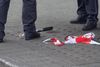 I Reutlingen angreb en 21-årig syrisk flygtning en kvinde med en machete. Kvinden blev dræbt, og flere andre blev såret. Politiet går ud fra, at angrebet blev begået med et hævnmotiv - sådanne angreb kan være så godt som umulige at forhindre. Foto: AP