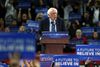 Sejren i Oregon får Sanders til igen at slå fast, at han ikke forlader opgøret med Clinton.