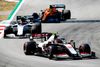 Da løbet i Barcelona havde sat sig, trak Kevin Magnussen en slange af biler efter sig. Foto: Alejandro Garcia/AFP/Ritzau Scanpix