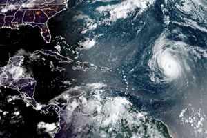 I kølvandet på den kraftige orkan Ida retter meteorologernes blik sig mod en ny orkan, der rumsterer i Atlanterhavet. 