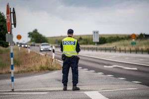 Justitsminister Nick Hækkerup udtaler, at han forventer, at svensk politi vil fange gerningsmændene.