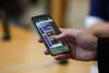 Danske regioner vil gerne have mulighed for at samle sundhedsdata ind om borgerne via blandt andet smartphones. Foto: Elijah Nouvelage / AFP