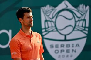 Novak Djokovic kalder Wimbledons beslutning om at udelukke russiske og hviderussiske spillere for skør.