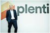 Peter Mægbæk, medstifter og direktør hos Plenti, er stærkt utilfreds over de nye regler. En konsekvens kan blive, at man ikke længere som standard kan bruge Plentis abonnementer i udlandet.