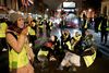 Mange af demonstranterne bar gule veste - inspireret af bevægelsen De Gule Veste. Foto: Simon Dawson/Reuters