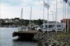 I skærgården deles sejlere og campister ofte om både udsigt, miljø og faciliteter. Takket være gratis færger er det let at komme rundt mellem øerne, og afstandene er små. Foto: Jens Høy