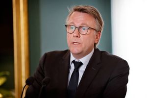 Den nye skatteminister kommer til at overtage sag om pluginhybridbiler fra Morten Bødskov.