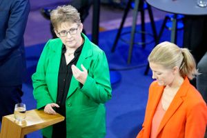 I sin landsmødetale udtrykker fungerende landsformand Marianne Karlsmose optimisme trods lave meningsmålinger.