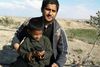 Den 32-årige Siddartha Dhar alias Abu Rumaysah al-Britani er mistænkt for at have afløst Mohammed Emwazi alias Jihadi John som Islamisk Stats stjernebøddel. Han tog også sine børn med til Syrien. Foto: SWNS