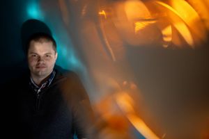 Forbrugerrådet Tænk lancerer nu et politisk udspil, der skal give mere gennemskuelige elpriser, skærpe straffe for vildledning og stille strengere krav til dem, der vil oprette et elselskab.