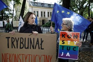 En ny afgørelse fra EU's øverste domstol er politisk motiveret, mener sagens taber, den polske regering.