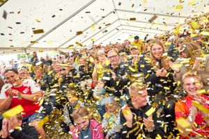 I Glyngøre knokler frivillige kræfter med at arrangere en stor fejring af Tour de France-vinderen torsdag.