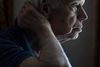 Den 94-årige sønderjyde Magnus Møller var 21 år, da han meldte sig som frivillig til at kæmpe sammen med tyskerne på Østfronten i Frikorps Danmark. »Først bakkede den danske stat os op, og siden straffede den os. Det er ikke i orden,« siger han i dag om den halvandet år lange fængselsstraf, han fik i forbindelse med retsopgøret. Foto: Mathias Svold