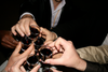 Nu vil Spritfabrikken DK Aps fra Kolding ændre produktionen fra shots og vodka til at levere tusindvis af liter håndsprit til landets kommuner. Foto: Flickr