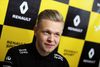 Kevin Magnussen skal starte som nummer 15 i søndagens løb i Melbourne.