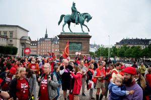 Fra døgnets begyndelse den 17. august går yderligere 225 sygeplejersker går i strejke, oplyser Dansk Sygeplejeråd mandag.