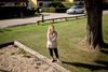 Spørger man Susanne Lidsmoes, er SF's lovforslag ikke nogen dårlig idé. Hun mistede sit arbejde, lige inden hendes tvillinger skulle indskrives på en efterskole. Foto: Nanna Navntoft