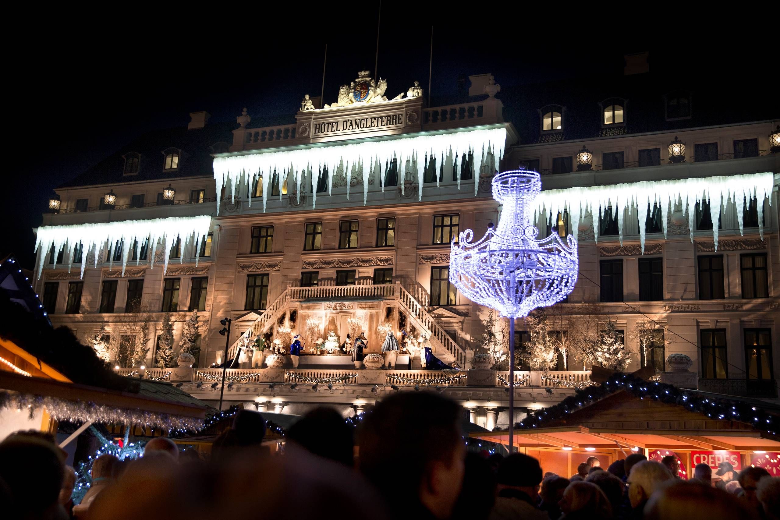 Energikrisen Hotel d'Angleterre til at opgive traditionsrig juleudsmykning