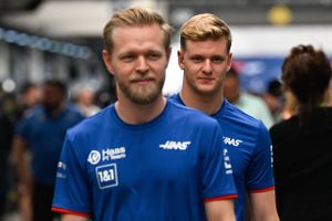 Mick Schumacher og Formel 1-holdet Haas går hver til sit efter 2022-sæsonen.
