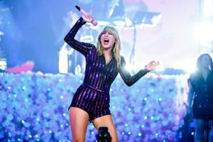 Den amerikanske popdronning Taylor Swift er Roskildes Festivals hovednavn til sommer – det skiller vandene.