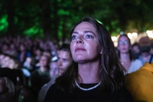 Marchen Neel Gjertsen og de andre beliebers hørte en helt anden koncert end musikanmelderne. Foto: Casper Dalhoff