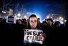 Terrorangrebet i januar på det satiriske blad Charlie Hebdos kontorer i Paris kostede 12 mennesker livet. Pariserne demonstrerer i gaderne. Arkivfoto: Niels Hougaard