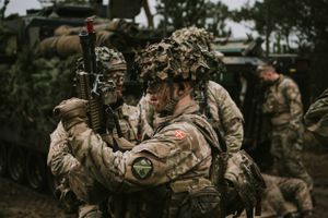 Efter kritik af Forsvarsministeriets økonomistyring lyder svaret, at ministeriet har fulgt bevillingsreglerne.