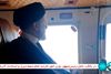 Irans nu afdøde præsident, Ebrahim Raisi, ses om bord på helikopteren inden styrtet. Foto: IRINN/AFP