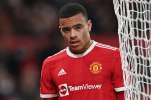 Aktuelt portræt: For få dage siden forventede utallige Manchester United-fans, at han ville være manden, der skulle bære holdet i mange år fremover. Søndag ændrede et Instagram-opslag dog alt, og nu er det tvivlsomt, om stortalentet Mason Greenwood nogensinde kommer til at spille en professionel fodboldkamp igen. 