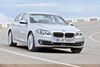 Feinschmeckere vil kunne se, at den faceliftede BMW 5-serie har fået nydesignet fronten.