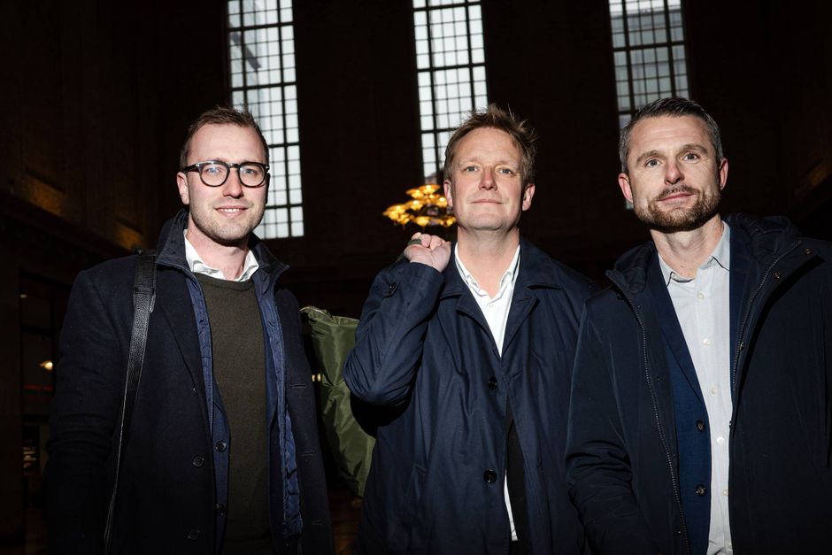 Hvis Venstre skal være et folkeparti og »ikke bare et lille parti«, kræver det et større fokus på storbyerne, hvor de er »noget blanket af«. I et fælles opråb vil de tre største navne i "by-Venstre" have mere fokus på kollektiv trafik og et opgør med Venstres »selvbillede som billisternes parti«.