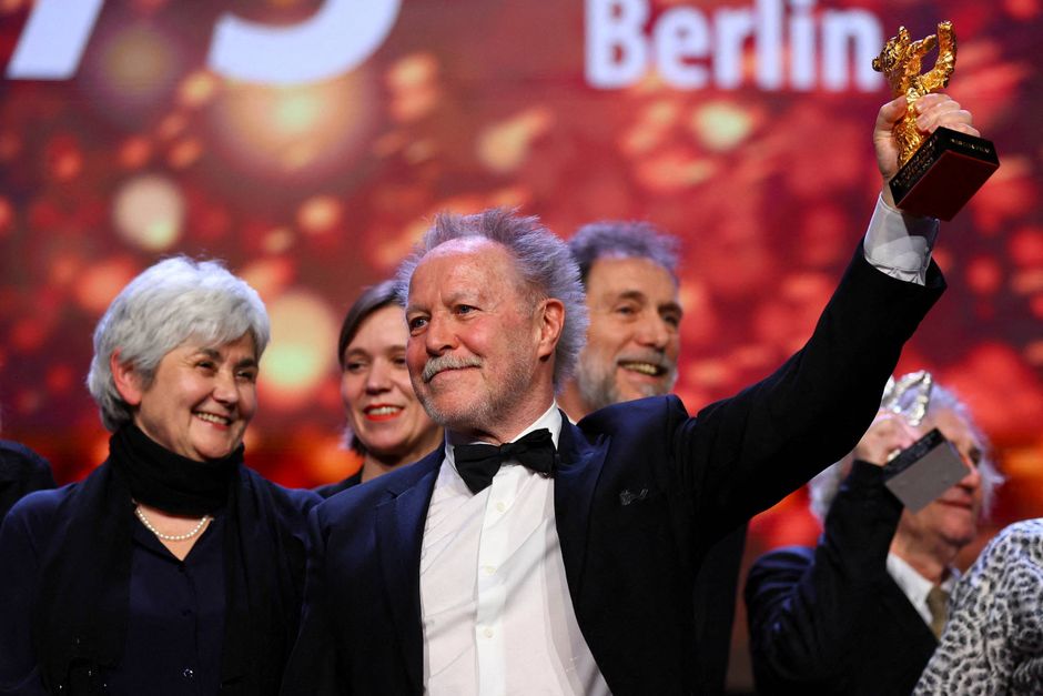 Hovedprisen på filmfestivalen Berlinalen går til fransk dokumentarfilm om et behandlingssted for psykisk syge.