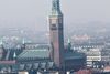 Københavns radikale beskæftigelses- og integrationsborgmeste, Anna Mee Allerslev, har lagt røgslør ud over mulig administrativ fejl, der kan koste kommunen et tocifret millionbeløb.