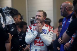 Dansk motorsport har mange triumfer, men Kevin Magnussens poleposition i Formel 1 er i kongeklassen og ender derfor i toppen, mener en ekspert.