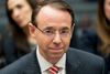 USA's vicejustitsminister Rod Rosenstein sagde, at anklageskriftet var en påmindelse om, at personer på nettet ikke altid er, hvem de udgiver sig for: »Russiske sammensvorne ønsker at skabe splittelse i USA og underminere den offentlige tillid og demokratiet. Vi må ikke tillade, at det sker,« sagde han. Foto: AP/Andrew Harnik