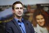 Detaljerne om de 16 fyrede er ikke offentlige. Den mest kendte sag om seksuelle forhold hos Save the Children er fra 2015, da Brendan Cox (billedet) gik af.