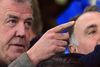 Jeremy Clarkson er kendt og berygtet for sine ofte meget provokerende bemærkning og sit iltre temperament. Nu er han fjernet fra Top Gear, som han har tegnet og præget siden 2002.