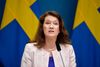 - Der har været en positiv udvikling i Europa, siger Sveriges udenrigsminister Ann Linde som forklaring på, at man nu lemper rejserestriktionerne. Foto: 10040 Anders Wiklund/TT/Ritzau Scanpix