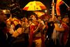 I Barcelona siger en regeringskilde, at Puigdemont formelt vil fremsætte en uafhængighedserklæring, hvis Spanien torsdag ophæver selvstyret for Catalonien. Foto: Santi Palacios/AP