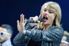 Den amerikanske sangerinde Taylor Swift tjente ikke mindre end 170 mio. dollars det seneste år, svarende til omkring 1,1 mia. kr.