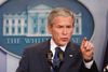 George W. Bush her på et af sine sidste pressemøder som amerikansk præsident har holdt sig helt uden for den politiske debat i landet siden sin sidste dag i Det Hvide Hus i januar 2009.