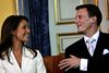 Prins Joachim og Marie holdt pressemøde efter deres forlovelse på Amailienborg i 2007.